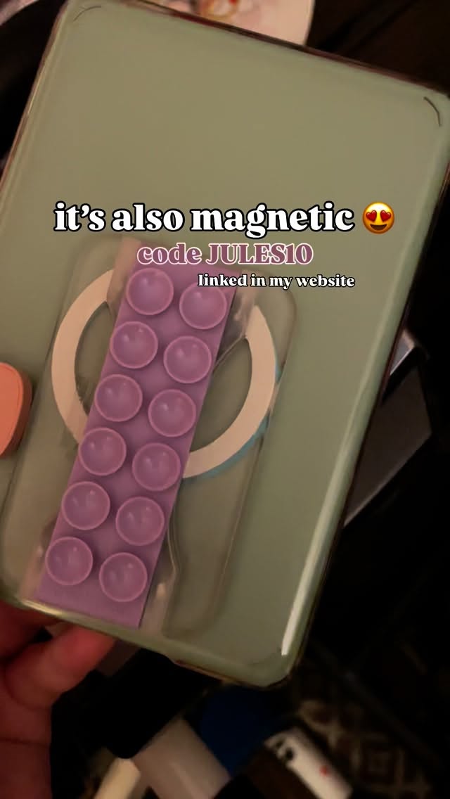 Instagram post by @jules_stacksonstacks for LOVEHANDLE. Caption reads: [...] on so use the link in my website for....