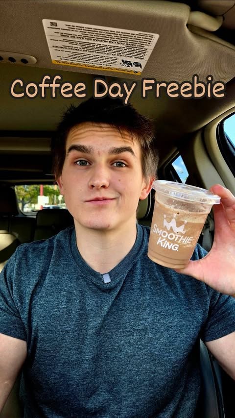 Instagram post by @tylertriesthat for Smoothie King. Caption reads: [...] Protein Almond Mocha smoothie from....