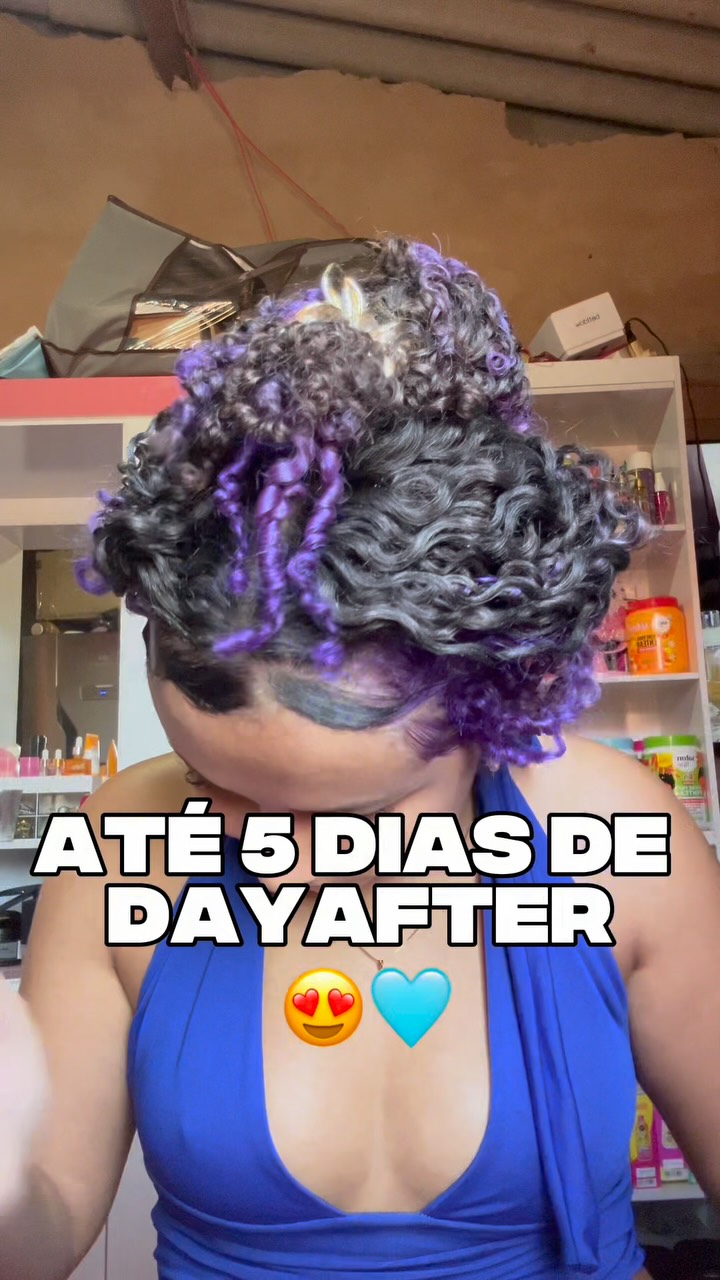 Instagram post by @rayssarvrs for Salon Line. Caption reads: Eu amo esse kit pra ter muitos day afters😍🩵....