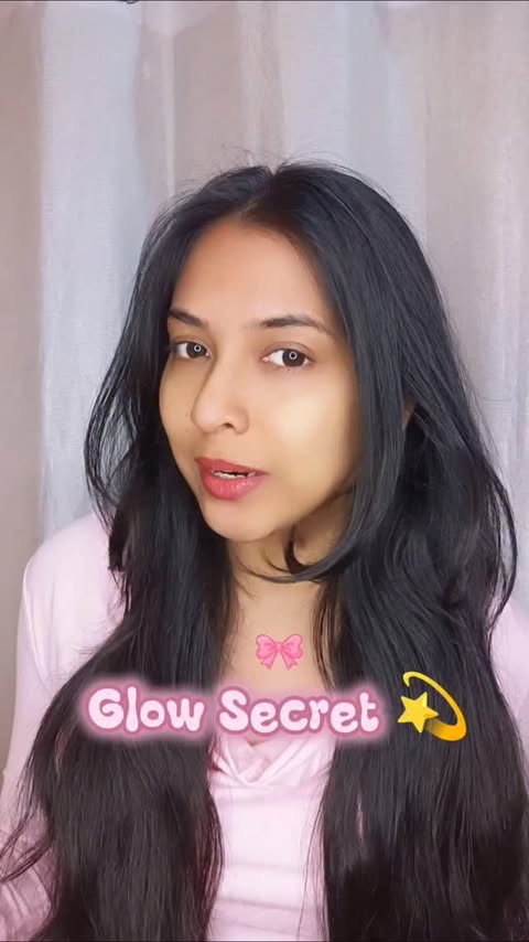 Instagram post by @lens_of_light_99 for Smytten. Caption reads: [...] Major glow 💫 @glowandlovely.india....