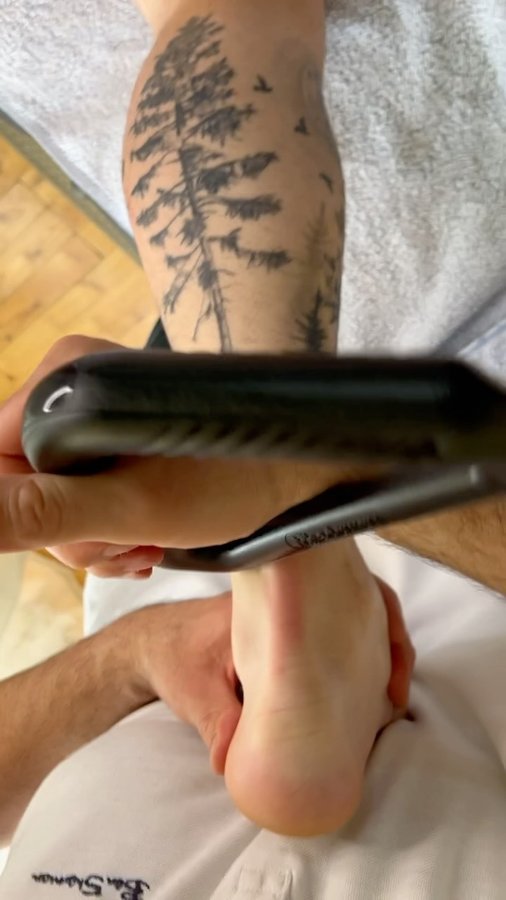 Instagram post by @georgi.therapy for Achedaway. Caption reads: 🌟The @Achedaway Scraper, when used on the arch of....