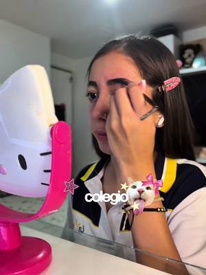 TikTok post by @phurtadoo_ for Knowunity. Caption reads: #grwm #grwmmakeup #school #knowunity @knowunity.co.