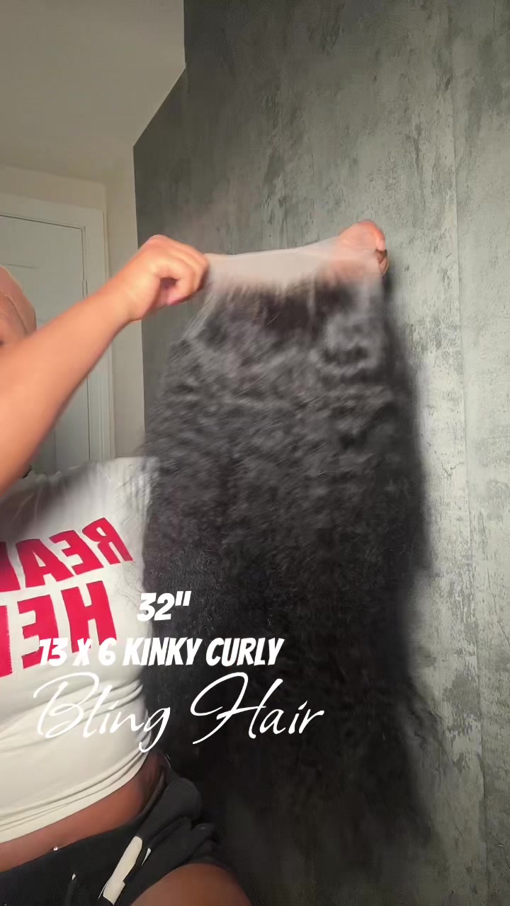 TikTok post by @adoretionnaa for Bling Hair. Caption reads: 32 Inch from Bling Hair @blinghairofficial #fypシ....