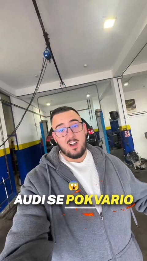 Instagram post by @dejanbaa for carVertical. Caption reads: [...] 😬 “DEJANBAA” ti daje 30% popusta na....