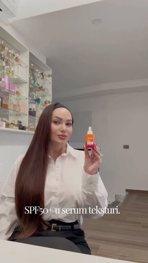 Instagram post by @mrs.cartello for Laboratoire Dermatologique Avène. Caption reads: SPF mi je obavezan… ali ako ostavlja masni trag,....