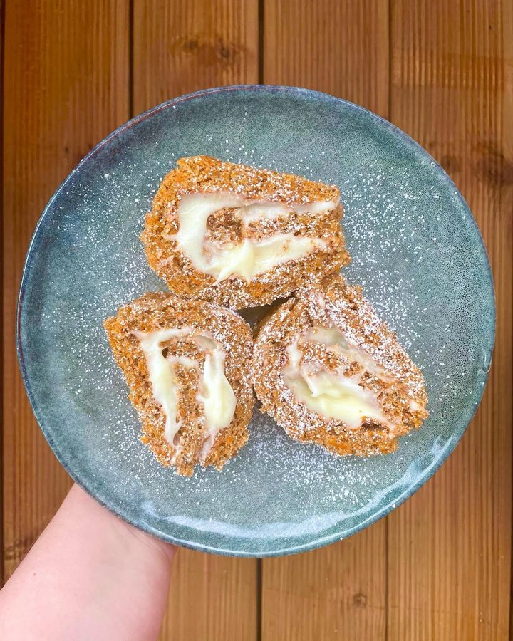 Instagram post by @astridnrdn for Ankarsrum. Caption reads: I betalt samarbete med @ankarsrum 🫶💛 GLAD PÅSK!....