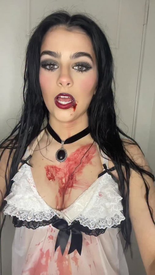 Instagram post by @katebeckelman for Hard Candy. Caption reads: I LOVE YOU @hardcandylife HAPPY HALLOWEEN....