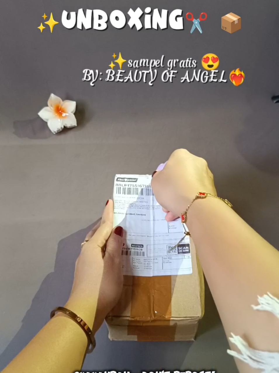 TikTok post by @rantiije15 for Beauty Of Angel. Caption reads: [...] unboxing lagi 😍✂️ free sampel BY: @Beauty....