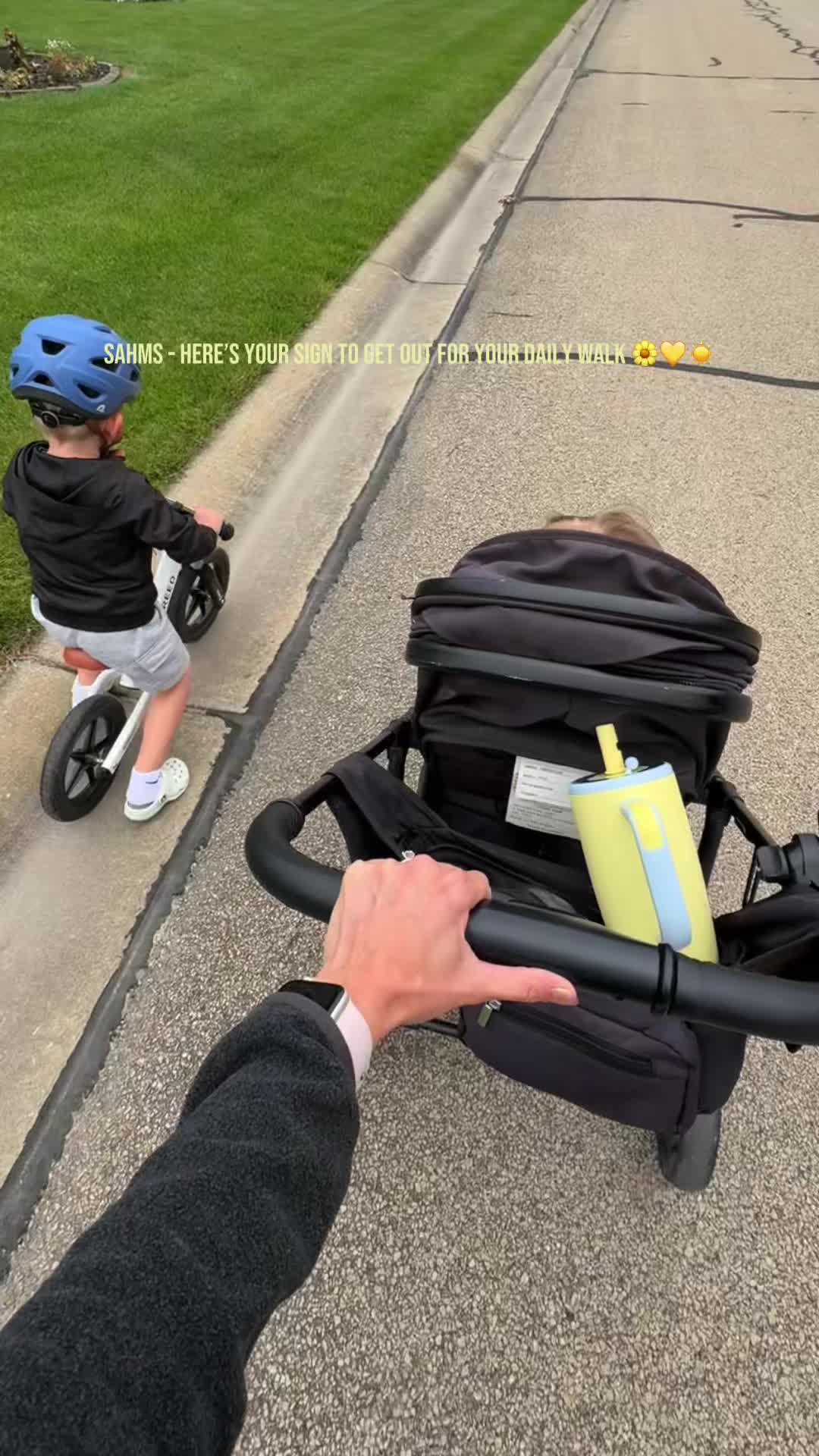 TikTok post by @tenayalynn98 for Automet. Caption reads: [...] to try to get 10k steps a day!! 🏃🏼‍♀️....