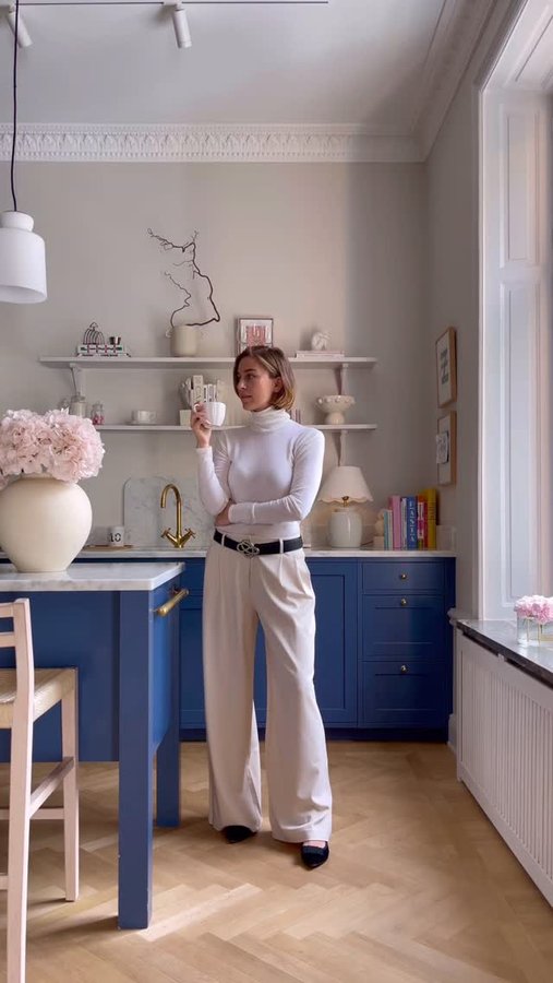 Instagram post by @emvonhofsten for Kappahl. Caption reads: In paid partnership with @kappahl 

This autumn....