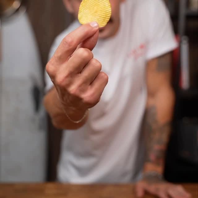 Instagram post by @thisis_the_result for Ruffles. Caption reads: #ad Crunch που ακούγεται μέχρι απέναντι. Δεν είναι....