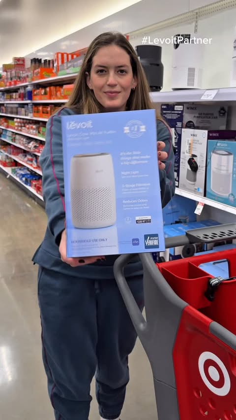 Instagram post by @melissathompsonhome for Levoit. Caption reads: #LevoitPartner There’s just something about a....