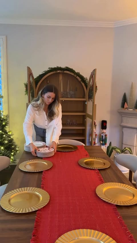 Instagram post by @melissaannmariee for Rocket Mortgage. Caption reads: #ad Partnered with @rocketofficial 

This is a....