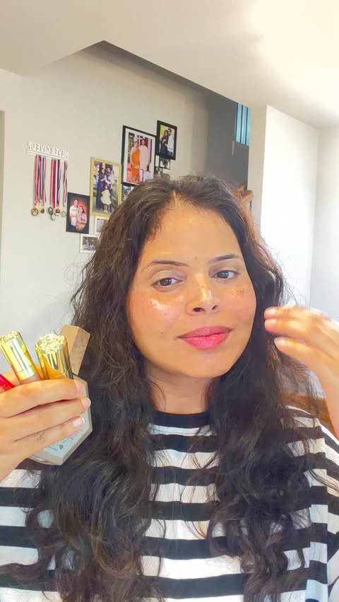 Instagram post by @aavi_divi_mommy for PINCHme.com. Caption reads: Unboxing happiness with my ✨ PINCHme Beauty Box ✨....