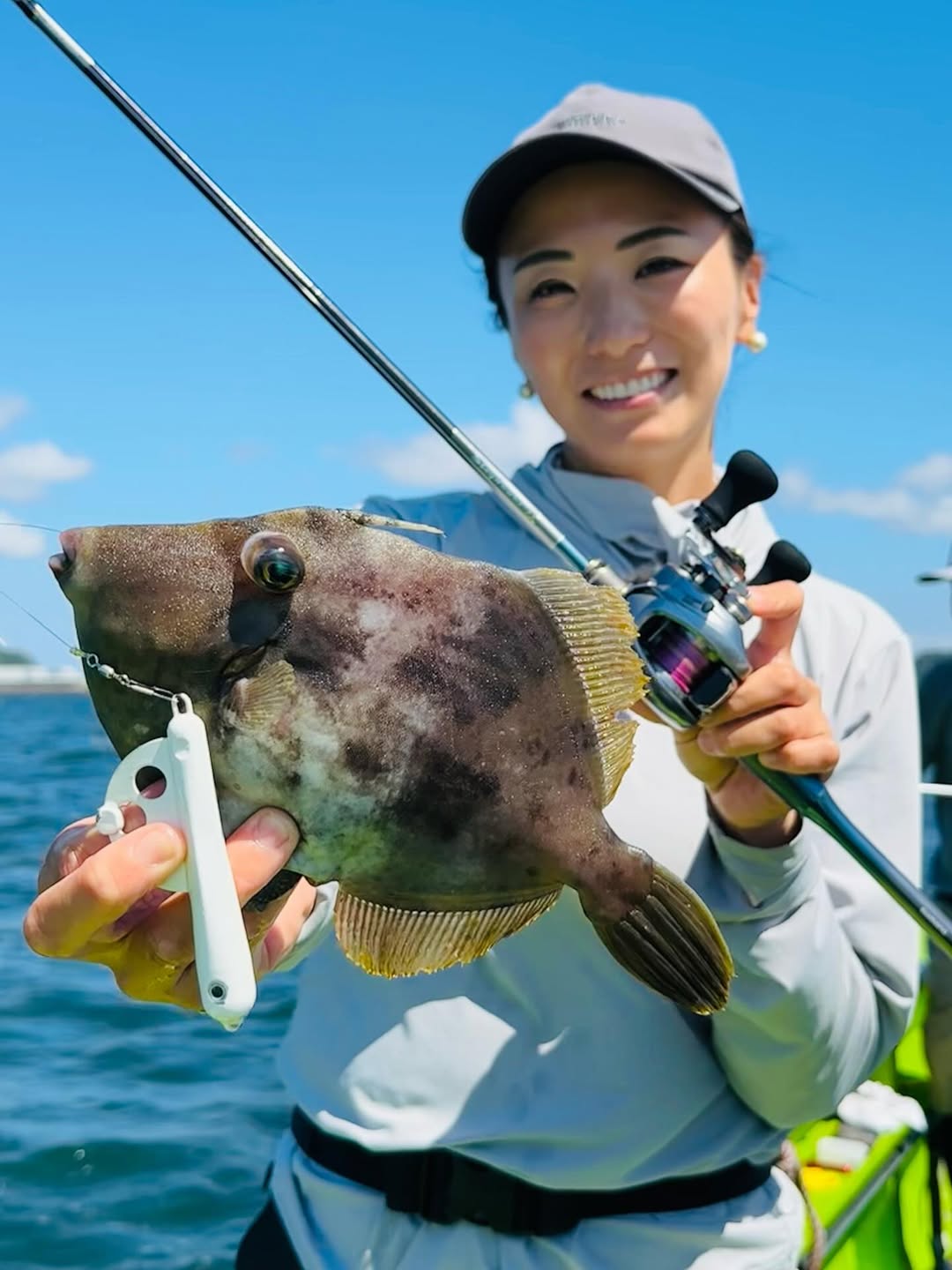 Instagram post by @mih0rin0628 for ShimanoFishing Japan. Caption reads: \サニー商事YouTube撮影/
・
 #カワハギ....