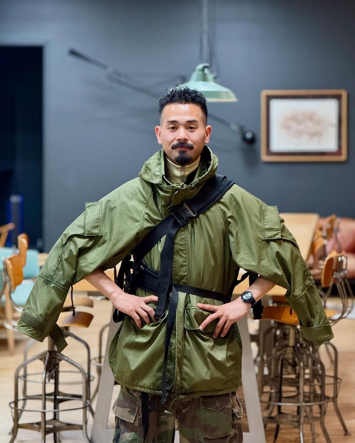 Instagram post by @yanai.jun1 for Danner. Caption reads: ・ 2021Spring&SummerでリリースされたBEAMS PLUSのECWCS....