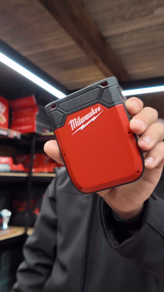 Instagram post by @rdaviselectrical for Milwaukee Tool. Caption reads: This is the new @milwaukeetool_uk HEXON heated....