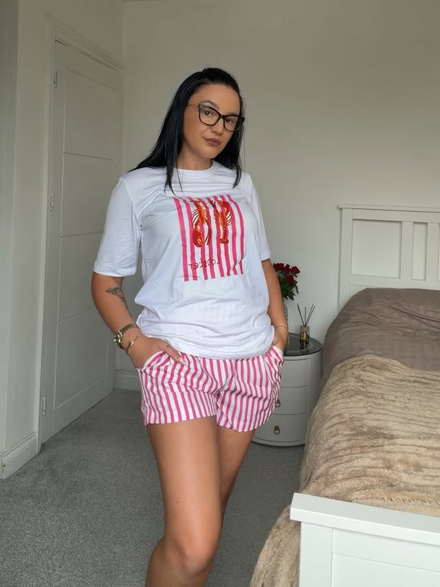 Instagram post by @thisis.andreea_ for Shein. Caption reads: #ad SHEIN Fit Check Challenge! Search 689RM on....