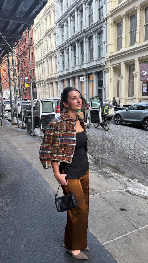 Instagram post by @mariaaamarzullo for Maev. Caption reads: [...] goodies on my @shopmy too 🦴 ILY @meetmaev.