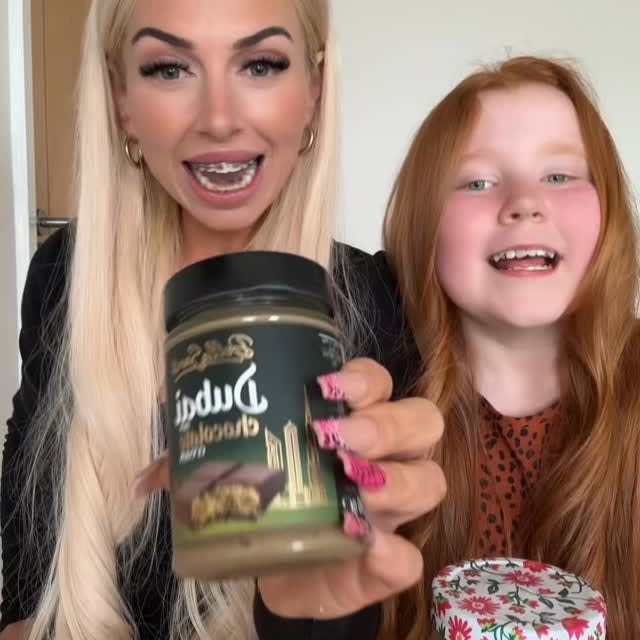 Instagram post by @mammacittaa for Lidl CZ. Caption reads: @lidlireland DUBAI PISTACHIO CREAM #tastetest I....