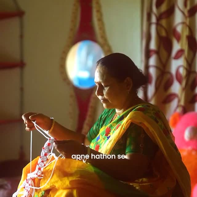 Instagram post by @camerawalebhaiya for Asian Paints. Caption reads: Maa ne ghar pyaar se sajaya, 
Aur Asian Paints ne....
