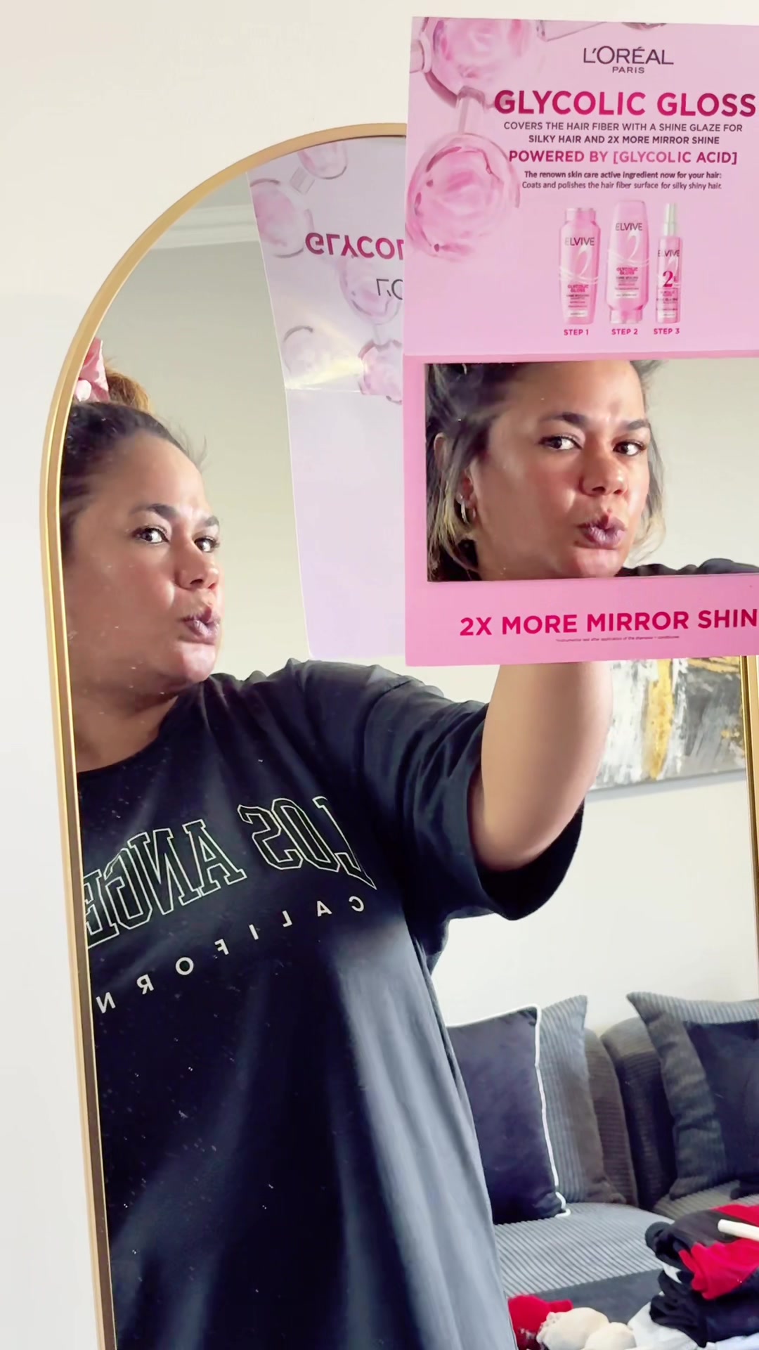 TikTok post by @candicegeswind for Humanz. Caption reads: [...] 💁🏽‍♀️💕 @lorealparissouthafrica @Humanz....
