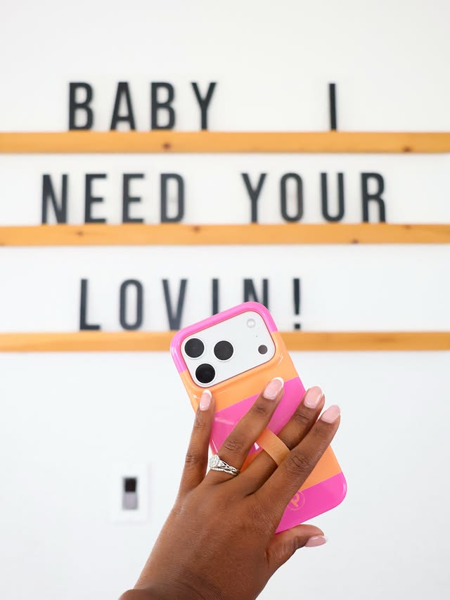 Instagram post by @missporsha for LoopyCases. Caption reads: [...] for 10% off! 😊 #Loopypartner #loopycases....