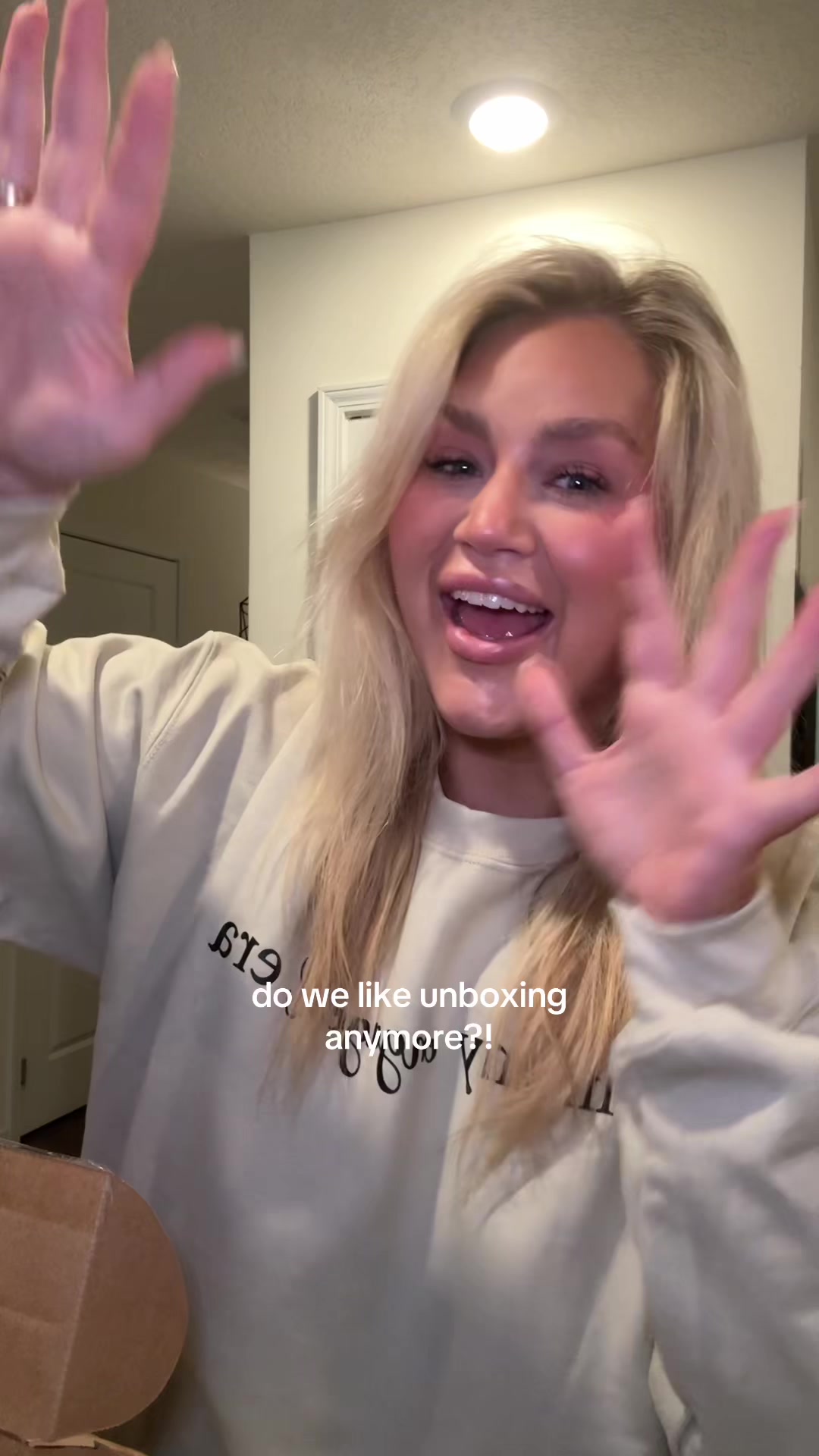 TikTok post by @haileykparton for Cyklar. Caption reads: [...] time for a giveaway! whatcha think? 🤭....