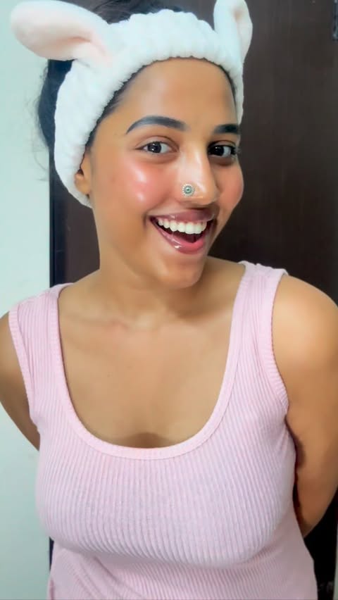Instagram post by @mithrachandhini.s for ClayCo.. Caption reads: [...] just more awake over time after using....