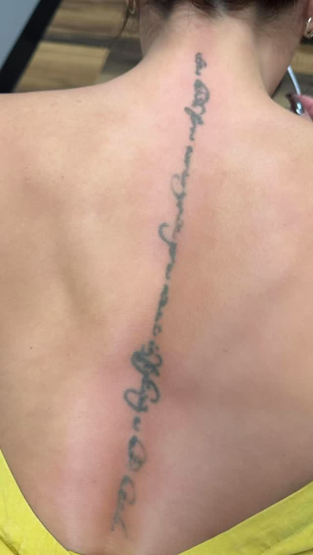 Instagram post by @cc.mellow for Removery. Caption reads: Post tattoo removal appointment chat! 💥 @removery....