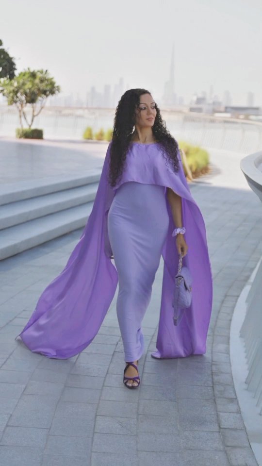 Instagram post by @najiba_kingdom for Modanisa. Caption reads: [...] 💜✨️

Lilac Dress @jeansindustrycom
Lilac....