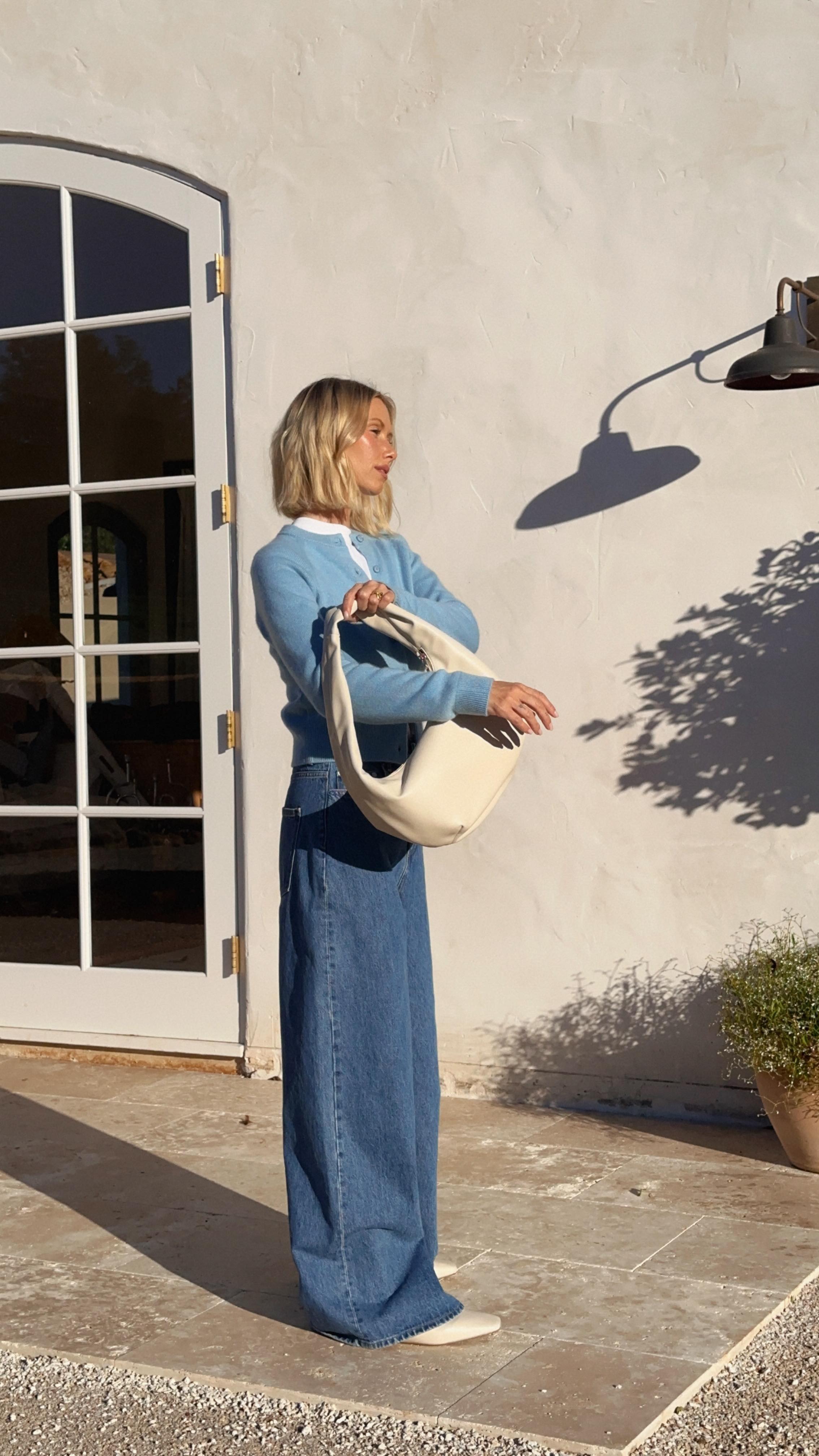 Instagram post by @lisadanielle__ for Country Road. Caption reads: My favourite new knits from @countryroad, perfect....