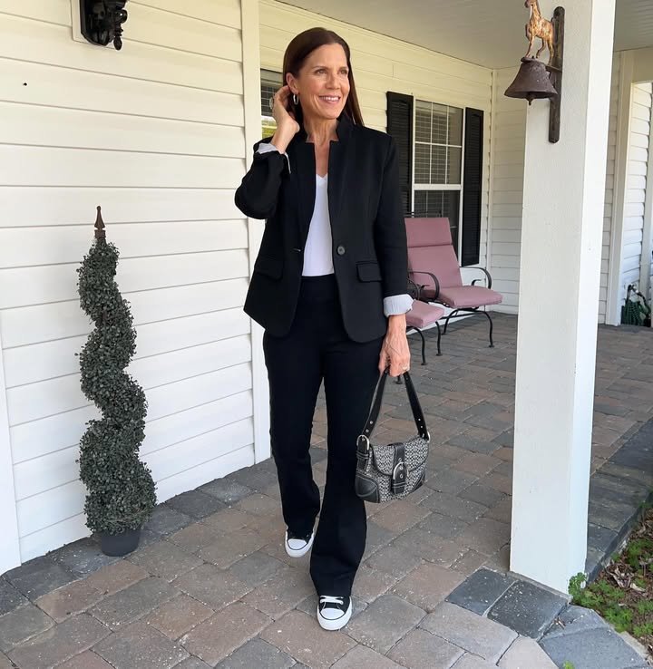 Instagram post by @emilysarmo for Gibsonlook. Caption reads: [...] wearing the Notch Collar Blazer from....