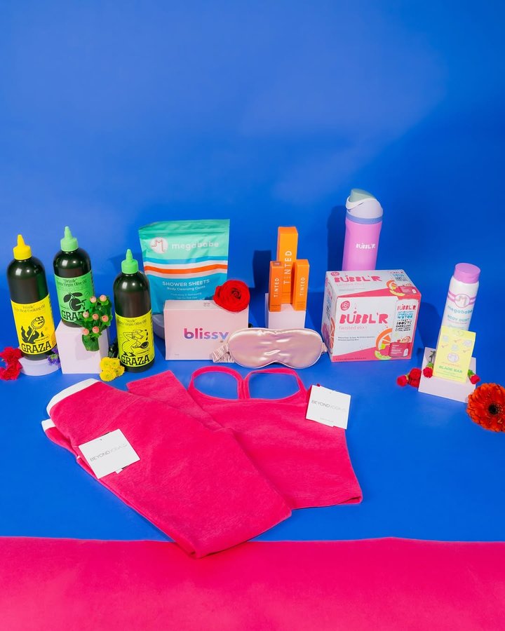 Instagram post by @themovementclub for LIVE TINTED. Caption reads: ✨ GIVEAWAY ✨ CLOSED
Happy Mother’s Day to all the....