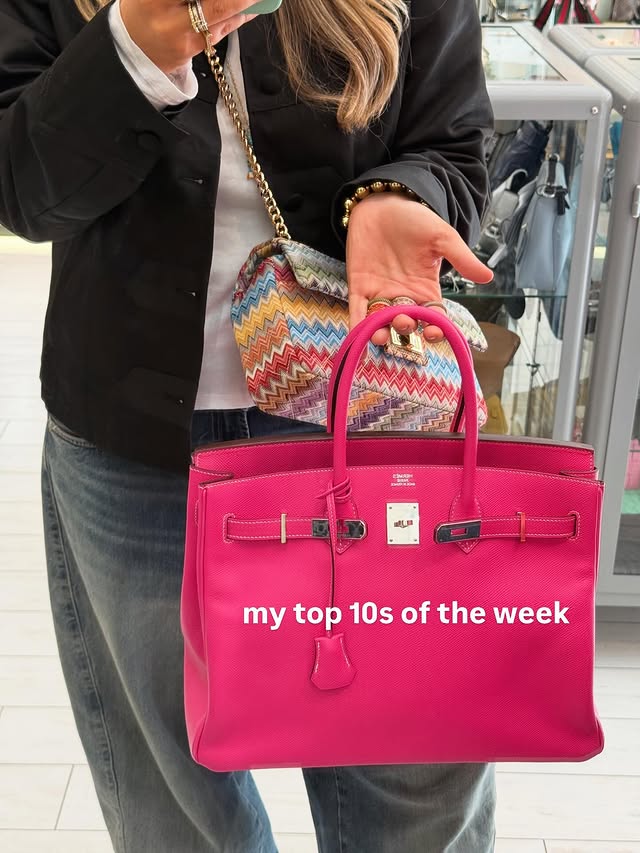 Instagram post by @ericabarryy for Neutrogena UK & Ireland. Caption reads: the favs from this week #top10 *gifts tagged.