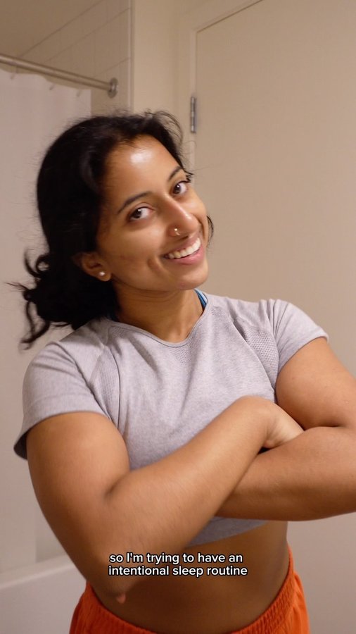 Instagram post by @srlifts for Ready To. Caption reads: GIRLLLL if you want those gains you gotta sleep.....