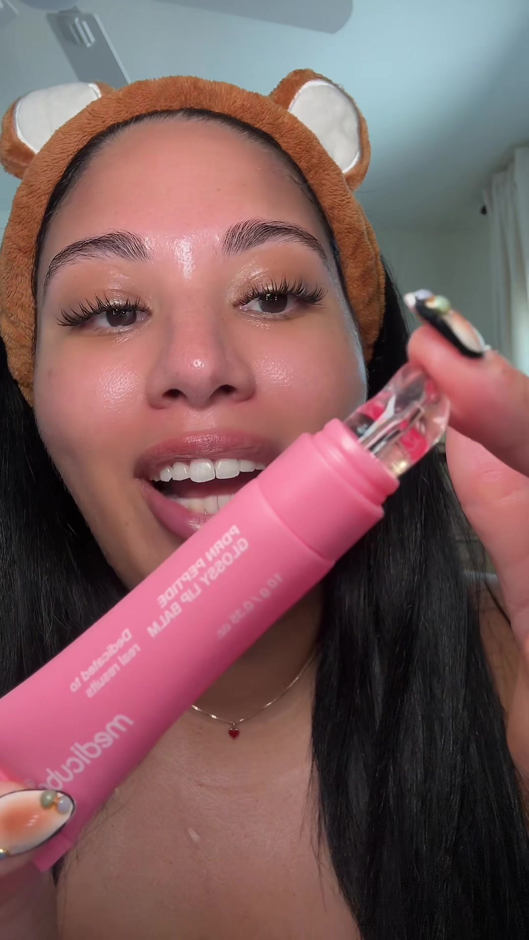 TikTok post by @brooklynreviewsxoxo for Medicube. Caption reads: [...] balm 🩷 from the one & only @medicube global....