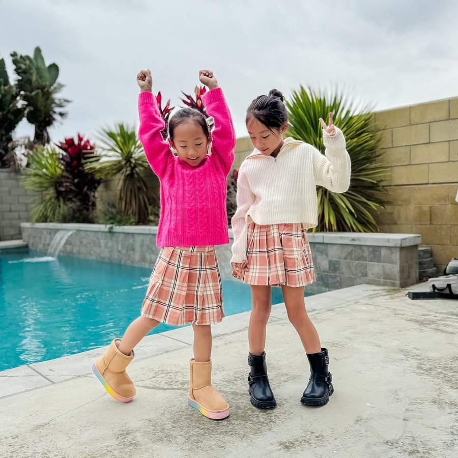 Instagram post by @moments.with.liv.and.isla for FabKids. Caption reads: #FabKidsPartner Fall is here, and that means cozy....