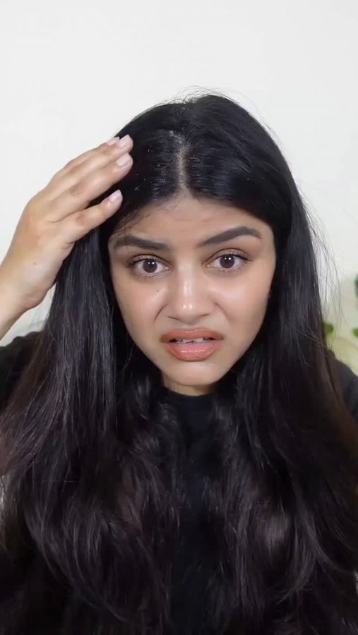 Instagram post by @thatgirlin_town for Be Bodywise. Caption reads: Every winter, dandruff meant saying goodbye to my....