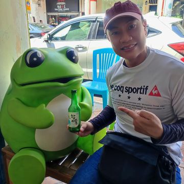 Instagram post by @happyzilla10 for HiteJinro Global. Caption reads: KOREAN NO.1 SOJU JINRO is bringing the excitement....