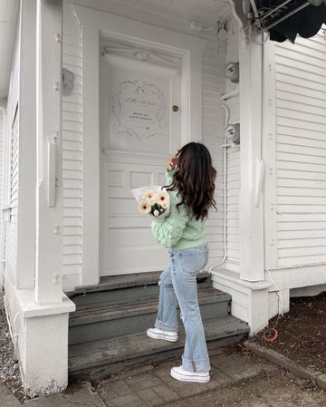 Instagram post by @ohh.miaa for Dear John Denim. Caption reads: [...] then idk what does 🍬🌷🦋🤷🏻‍♀️....