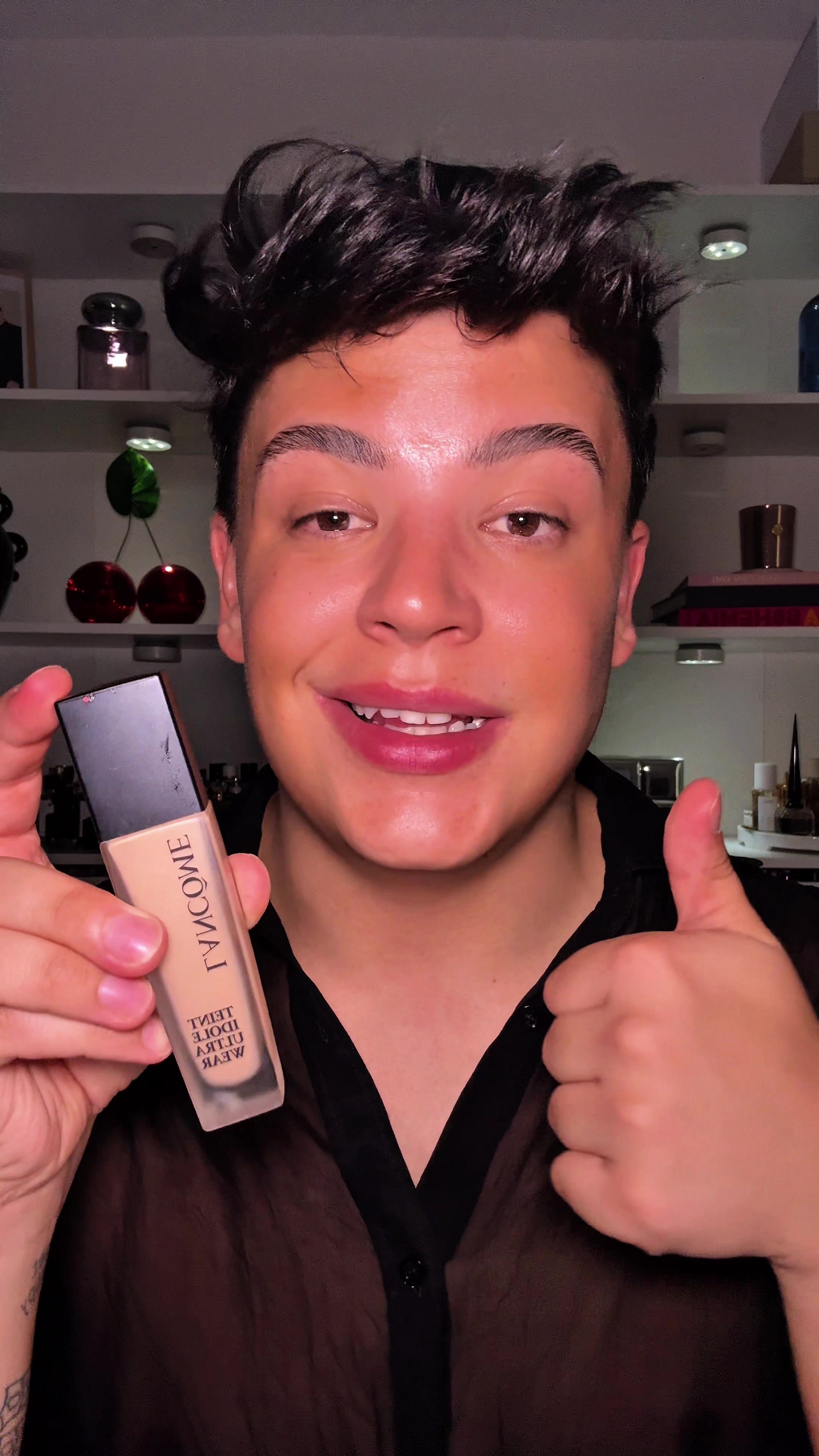 TikTok post by @richaard2609 for Kiehl's. Caption reads: avec ce make up cet été ça sera toi la star !!!....