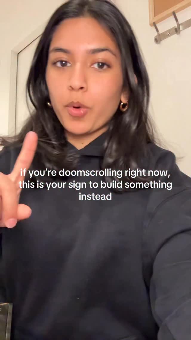 Instagram post by @fatimahs.guide for KiwiCo. Caption reads: [...] to BUILD something instead!

comment....