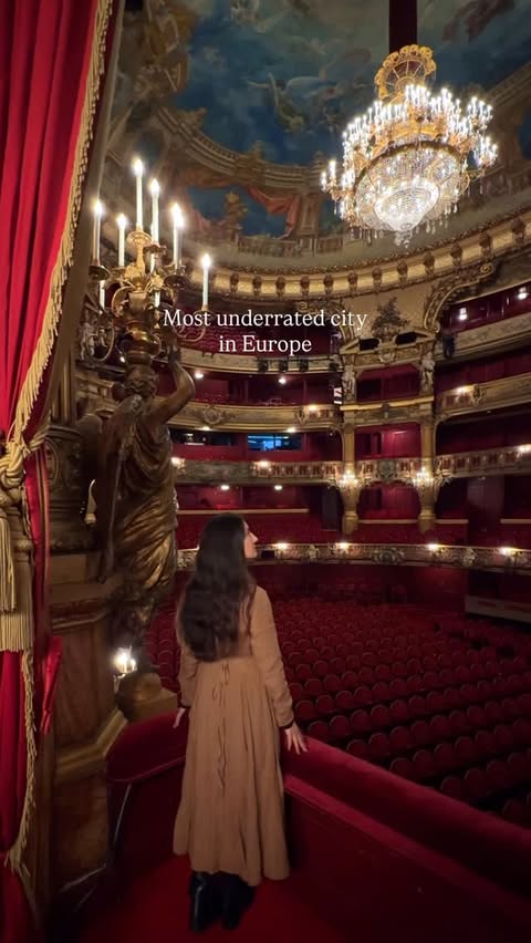 Instagram post by @nathalie_wanders for Radisson. Caption reads: Welcome to… Brussels, Belgium’s vibrant capital....