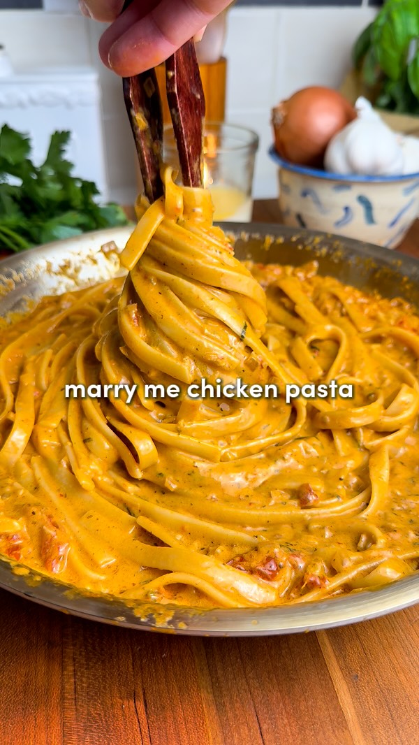 Instagram post by @recipeincaption for Made In Cookware. Caption reads: Marry Me Chicken Pasta 🫶

Comment “Recipe” and....