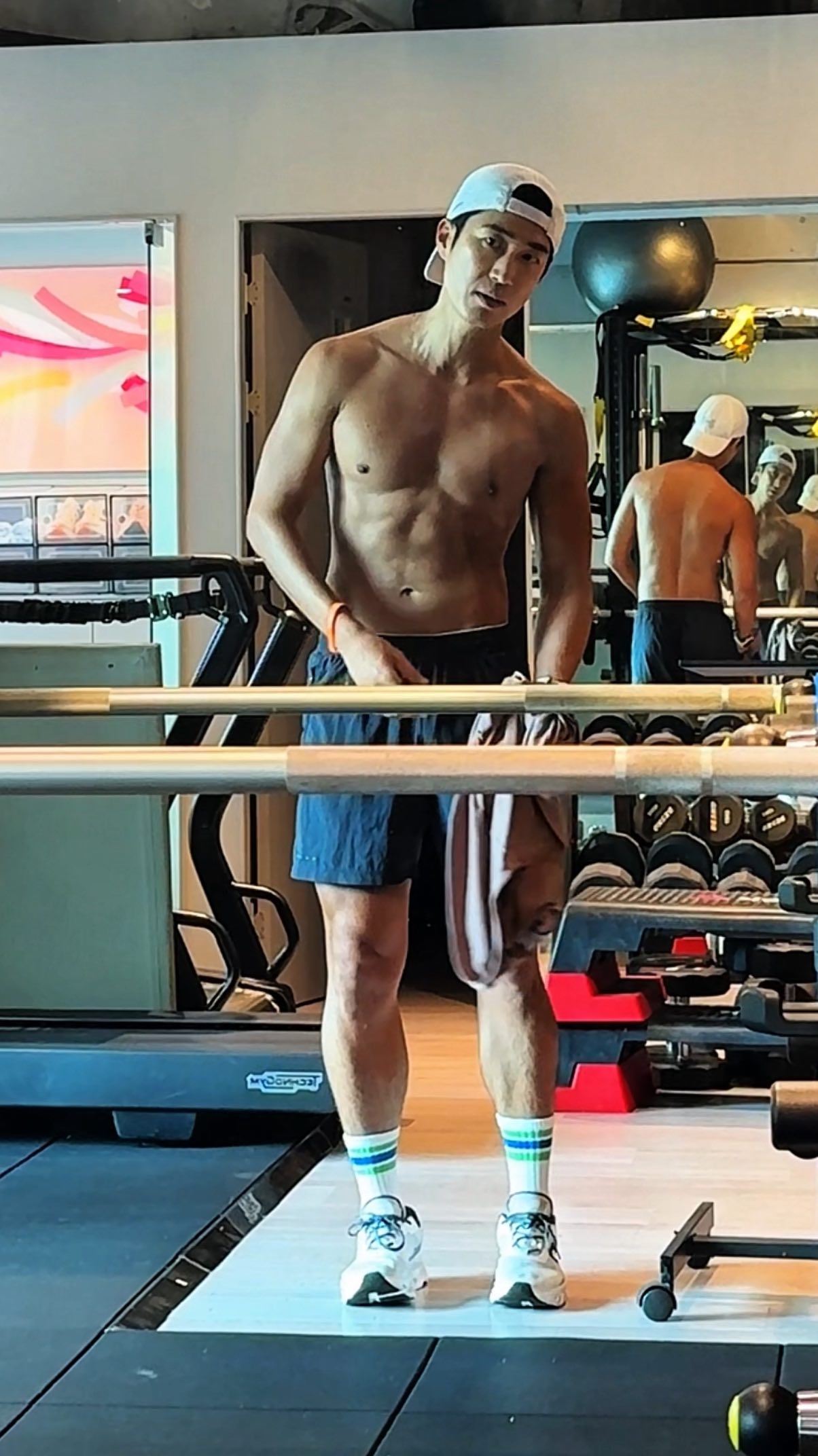 Instagram post by @minq_park for lululemon. Caption reads: [...] myself again. #motivation....