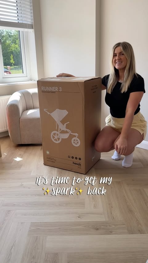 Instagram post by @jenhome51 for Pramworld. Caption reads: [...] 🏃‍♀️ Small changes, big impact! 💪🏼....
