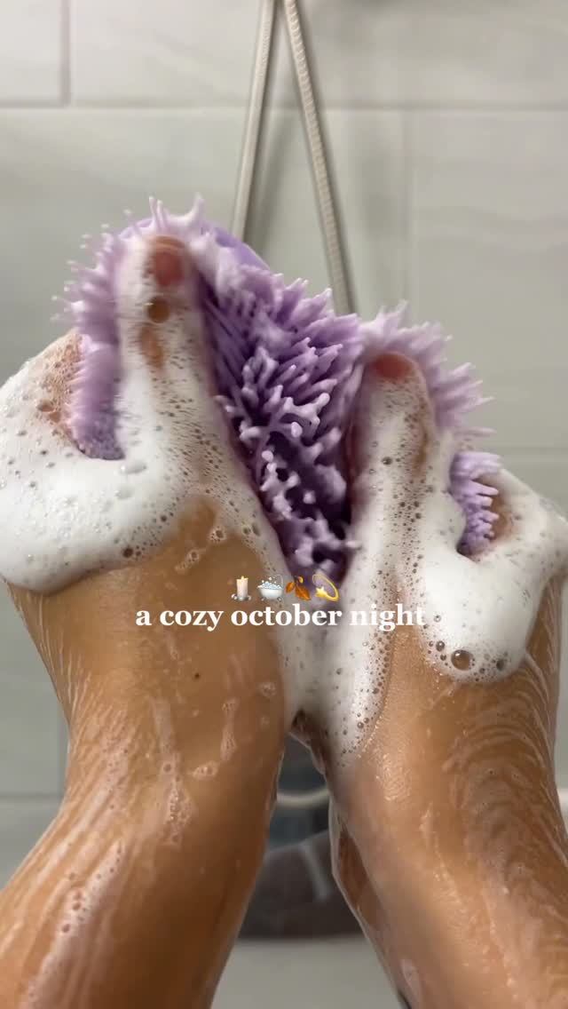 Instagram post by @kylahowingtonn for TULA. Caption reads: [...] 
• @buffcitysoap pumpkin spice body wash 
•....