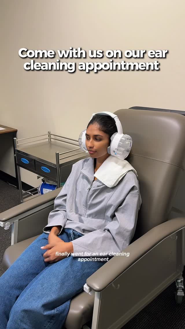 Instagram post by @thebrowngirleats for OtoSet. Caption reads: [...] “earwax” for a booking link 👂 @tryotoset .....