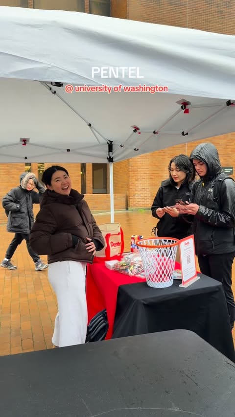 Instagram post by @_nancyhe_ for ぺんてる. Caption reads: A very Seattle activation this time ☔️ Thanks....
